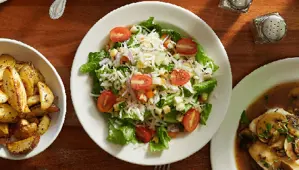 Insalata & Breads Image